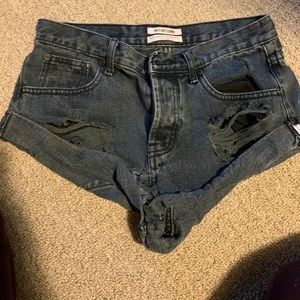 Black one teaspoon bandits